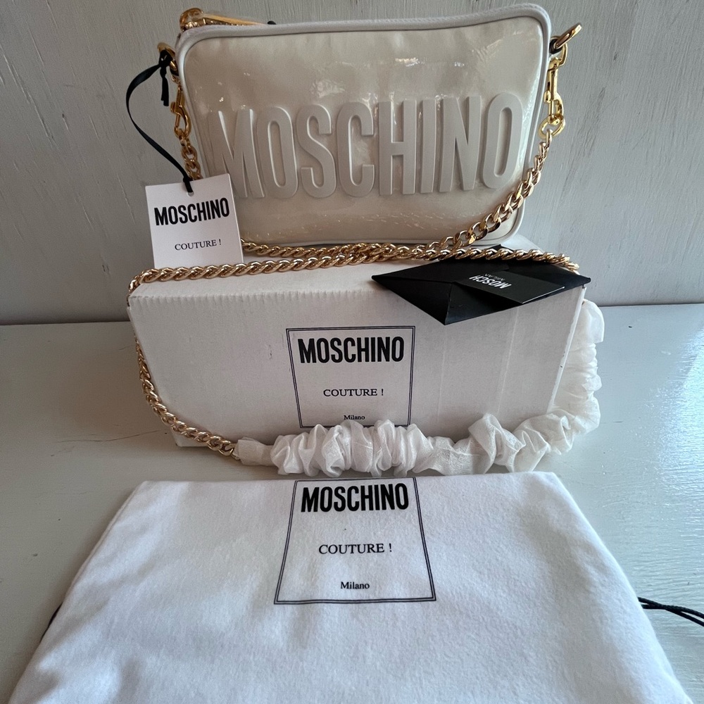 MOSCHINO Patent Leather Logo Shoulder Bag White - Picture 14 of 14